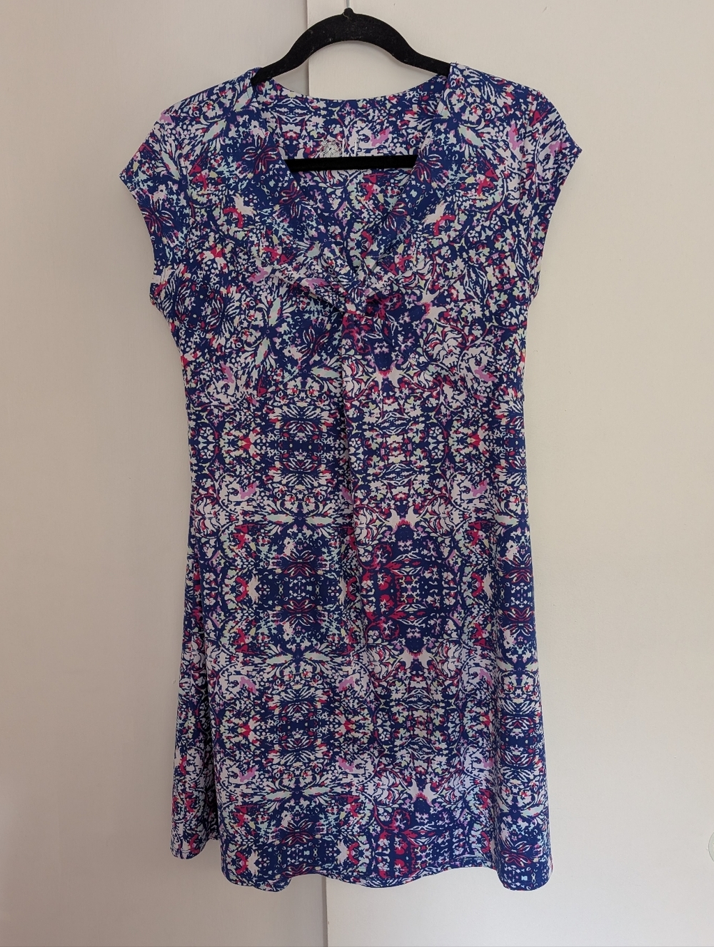 Lola Blue And Pink Patterned Cap-Sleeve Women's Dress Size Medium Stretchy